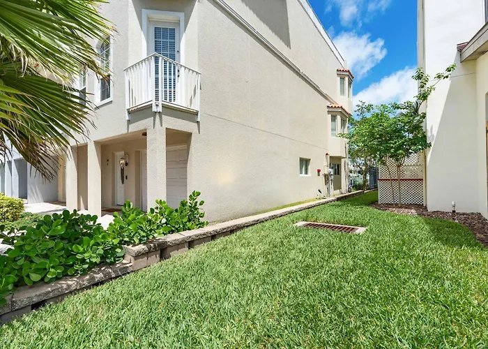 Сasa de vacaciones 3br House Clearwater - Boat Dock & Pool